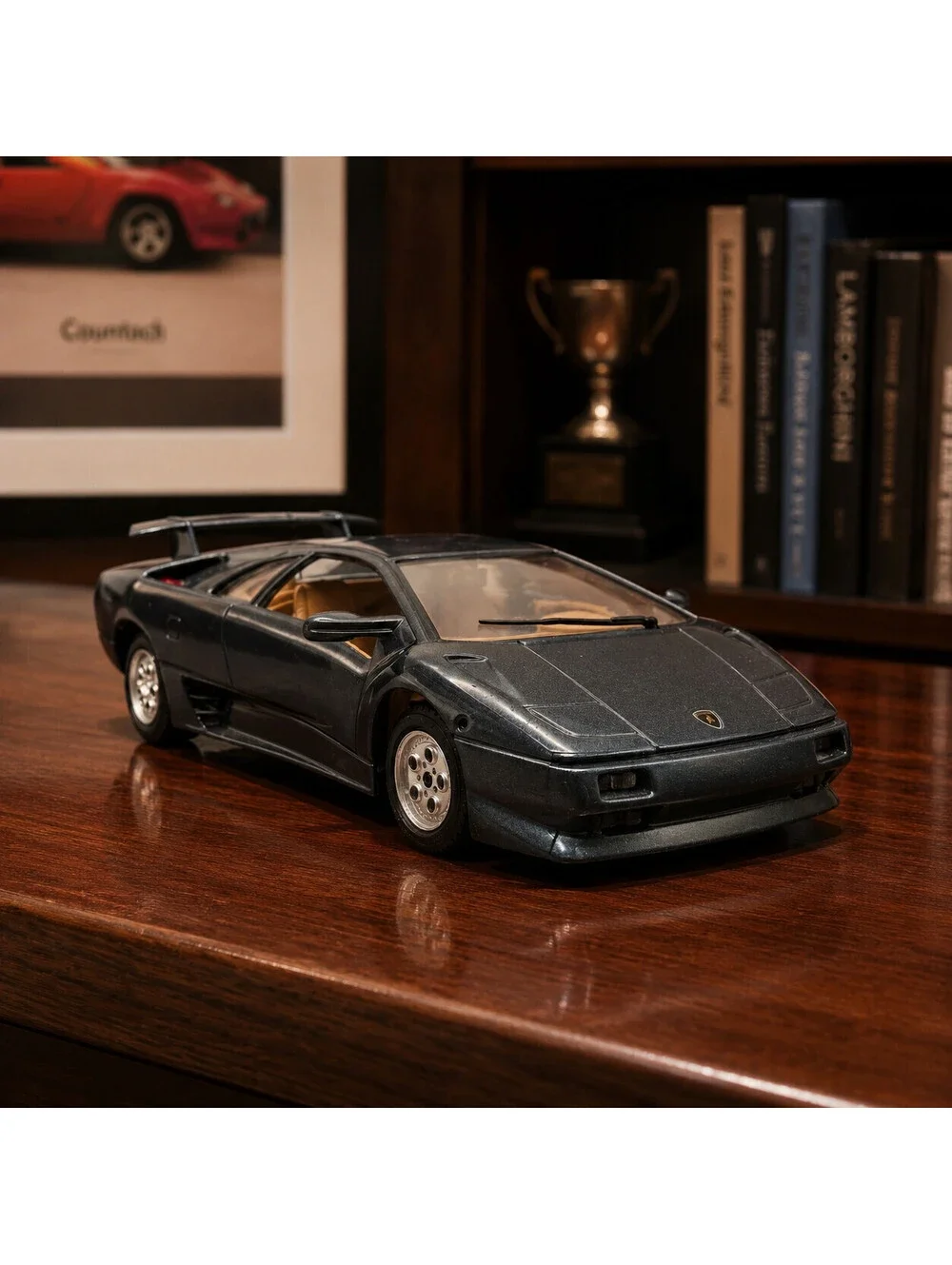 Bburago Lamborghini Diablo 1990 1:24 Diecast Model Car Made in Italy